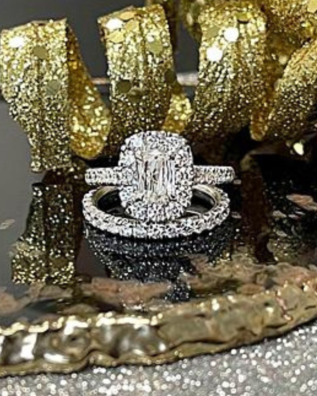 Vintage Rings In Yellow Gold