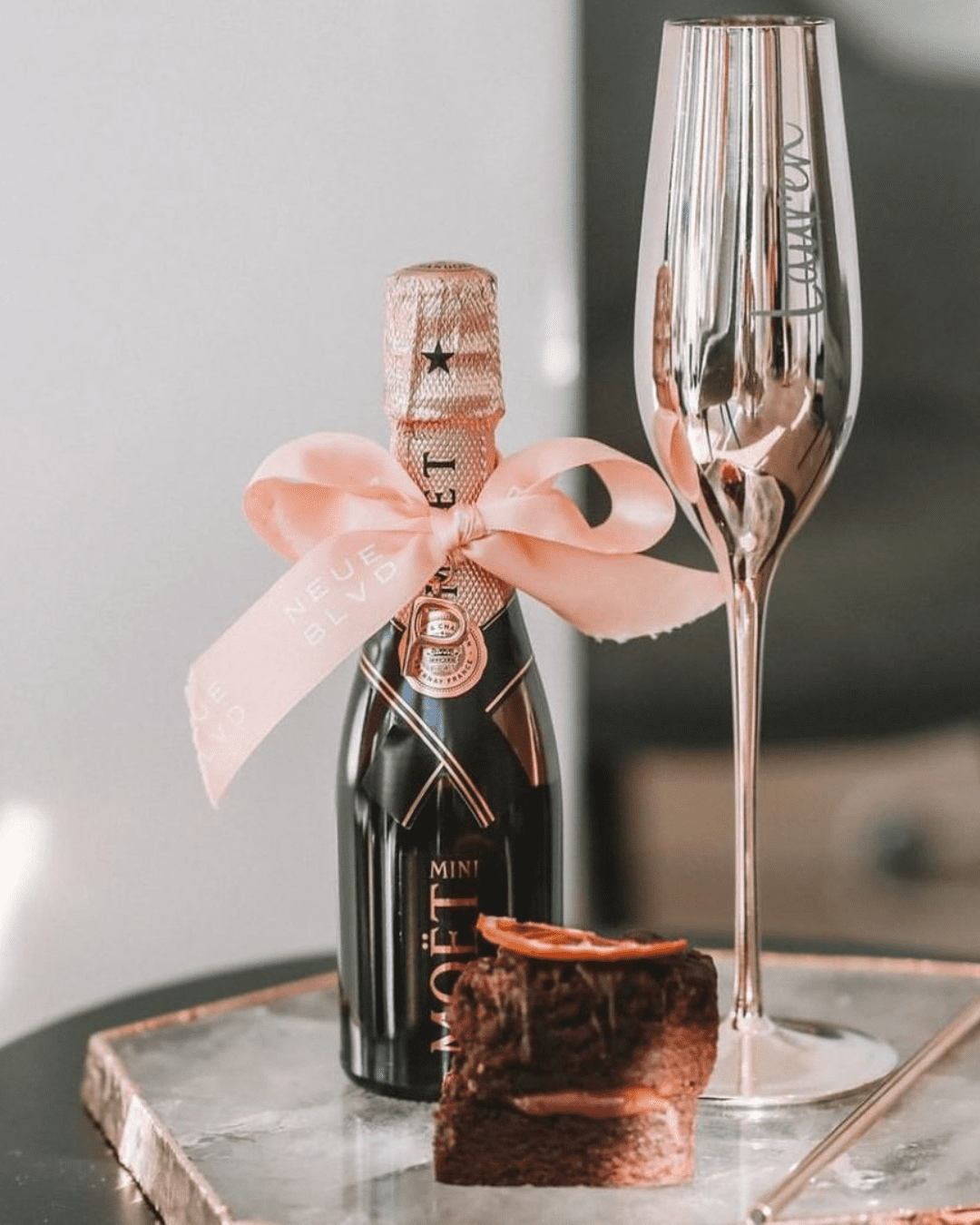 Engraved Glasses For Wedding For Bride And Groom