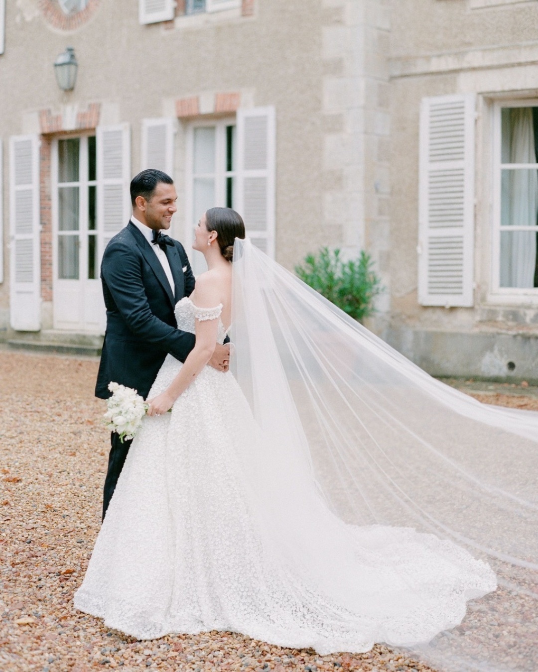 How to Perform a Handfasting Ceremony?
