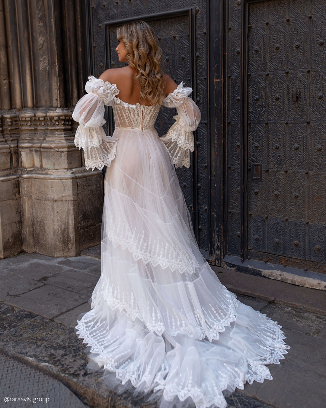 Rustic Wedding Dresses With Sleeves