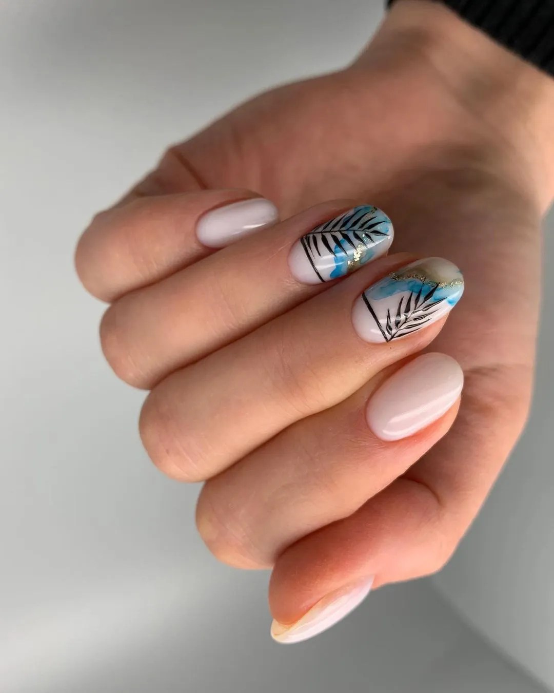Stiletto Nails