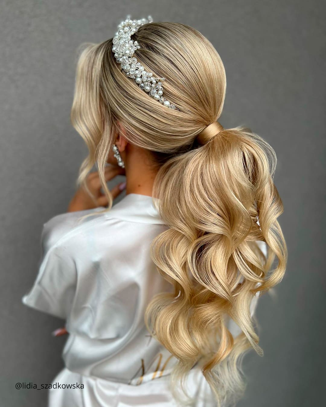Medium Wedding Hair With Headband