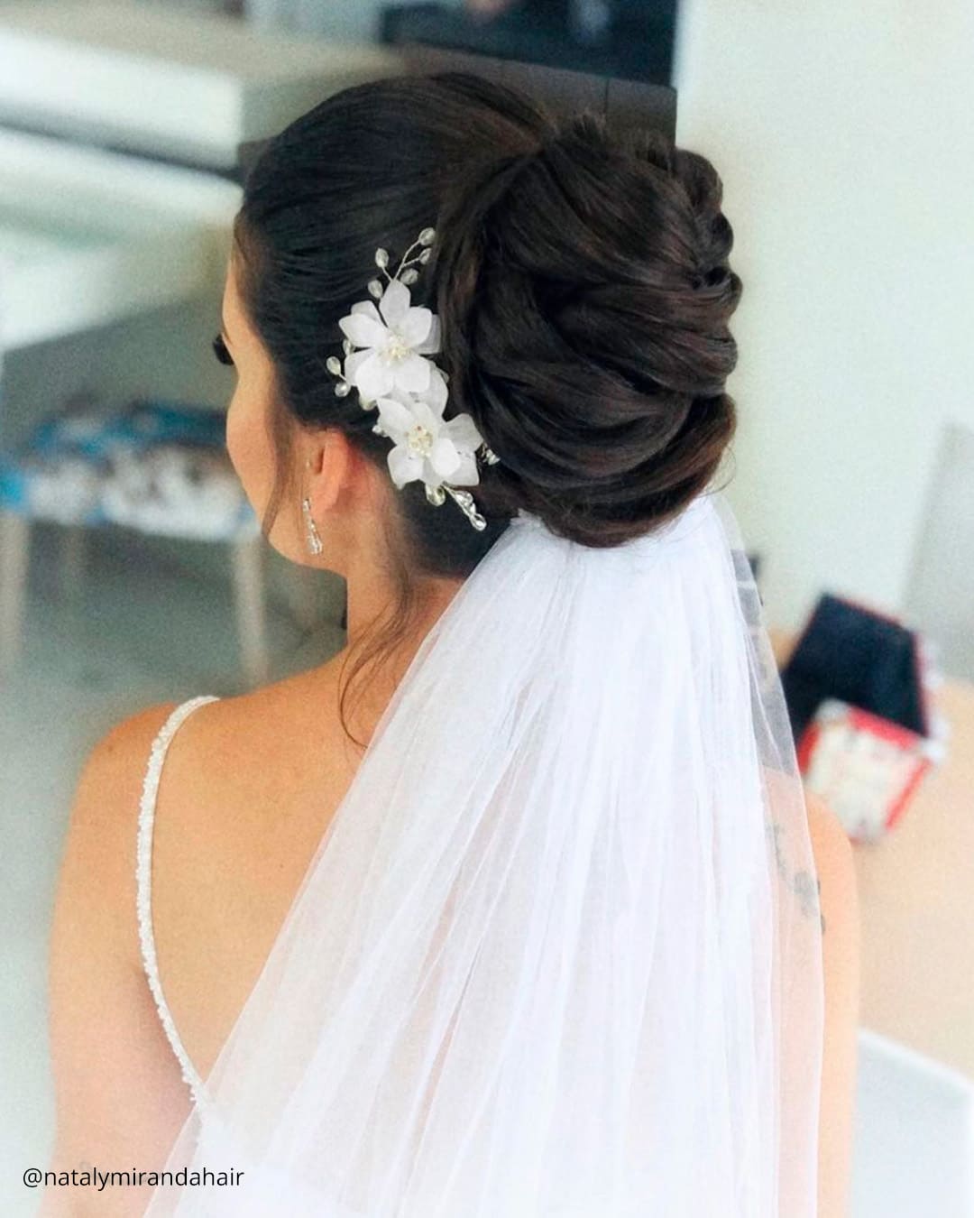 Wedding Low Bun DIY Ideas
