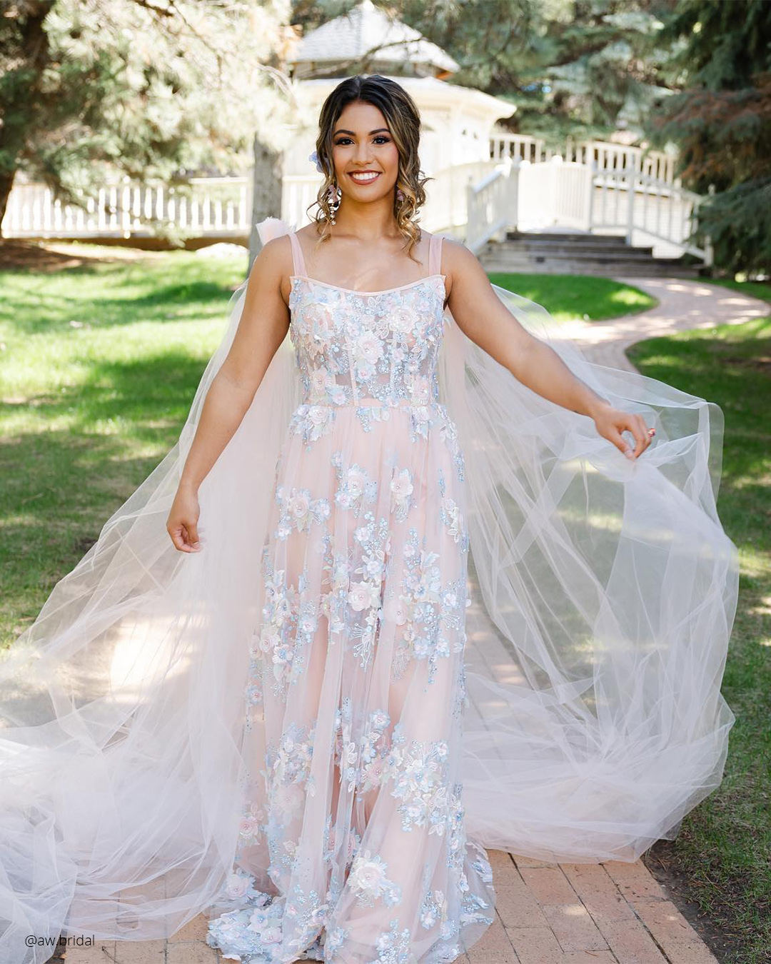 Lace Wedding Dresses