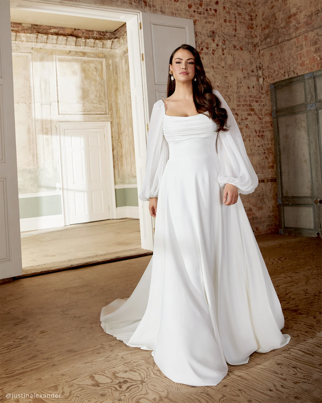 A line Wedding Dresses Plus Size