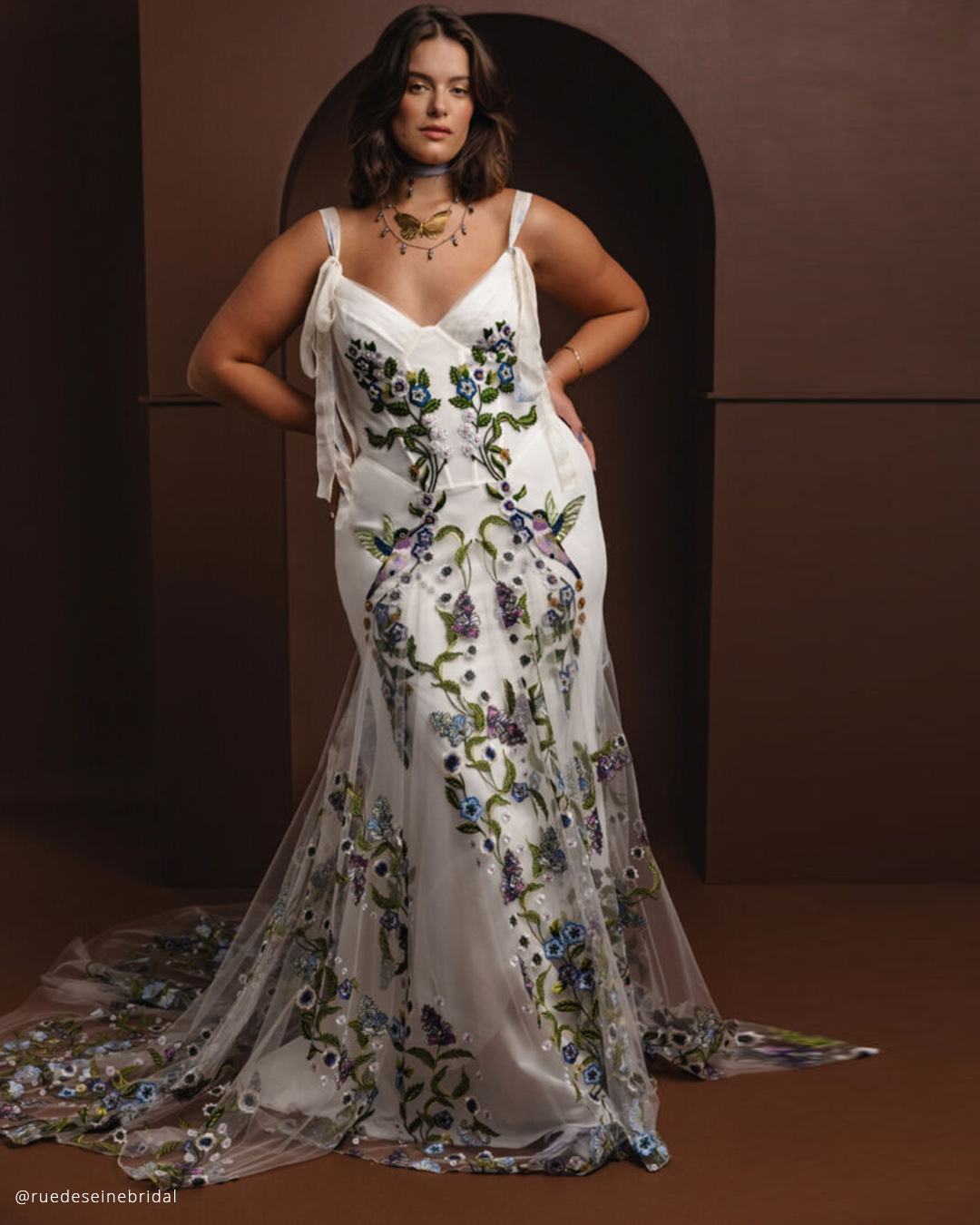 Short Plus Size Wedding Dresses
