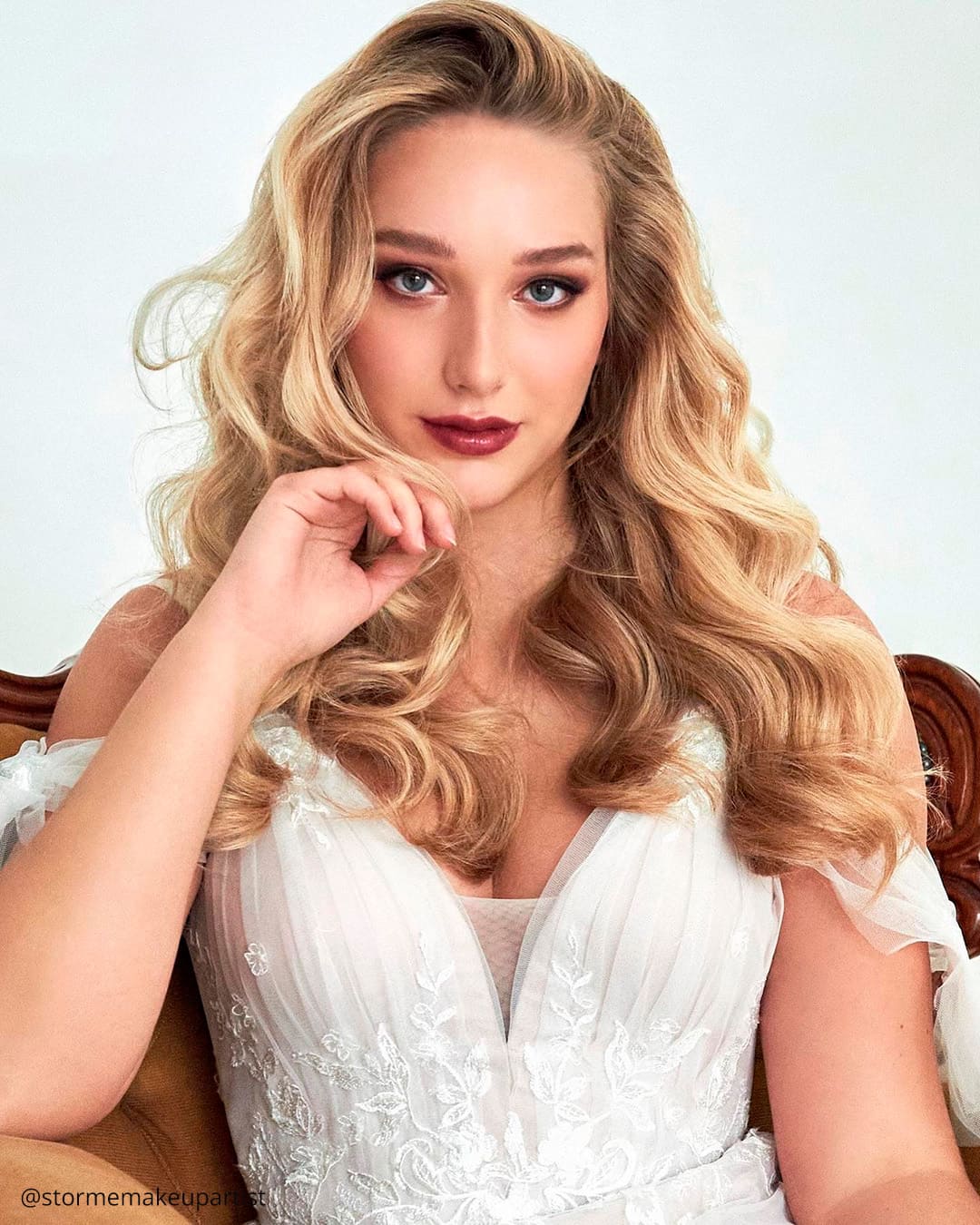 Glamorous Red Lip Makeup Looks