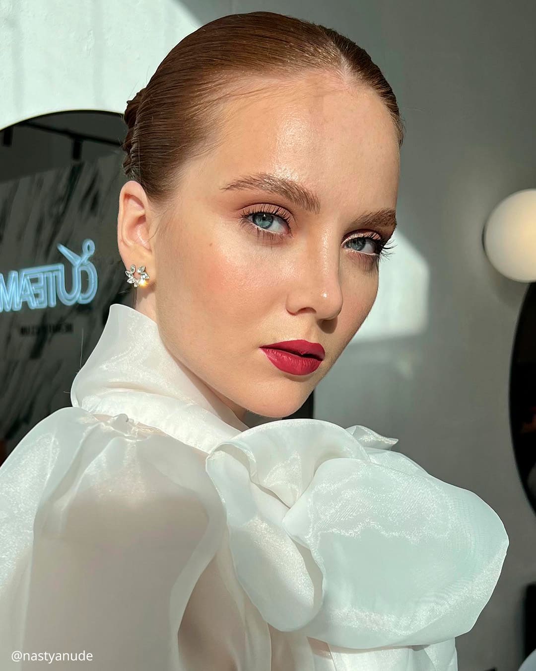 Natural Wedding Makeup with Red Lips