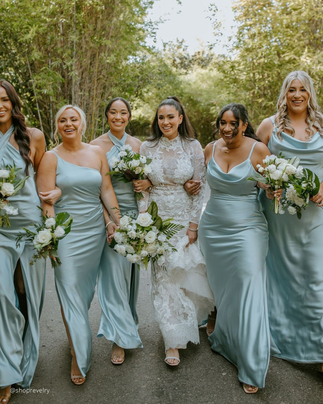 What kind of wedding is best for mint bridesmaid dresses green?