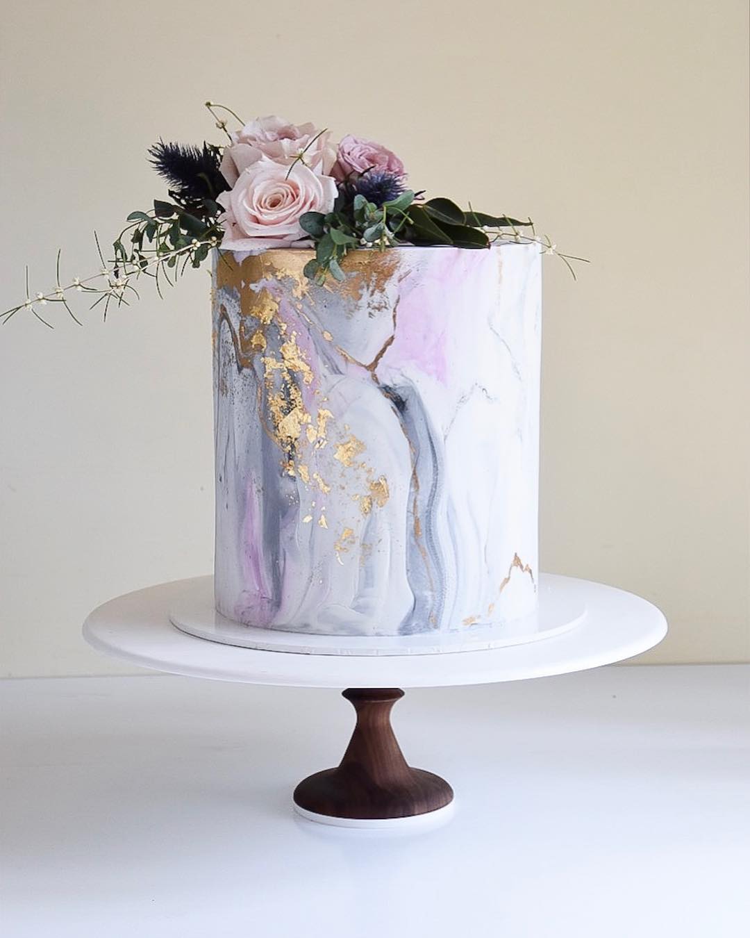Light Gray Marble Wedding Cakes