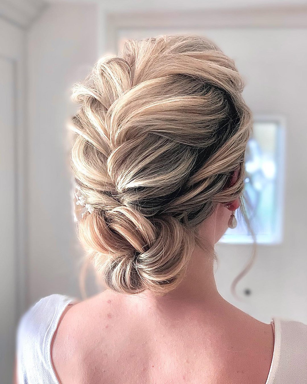 Wedding Bun Hairstyles With Braids