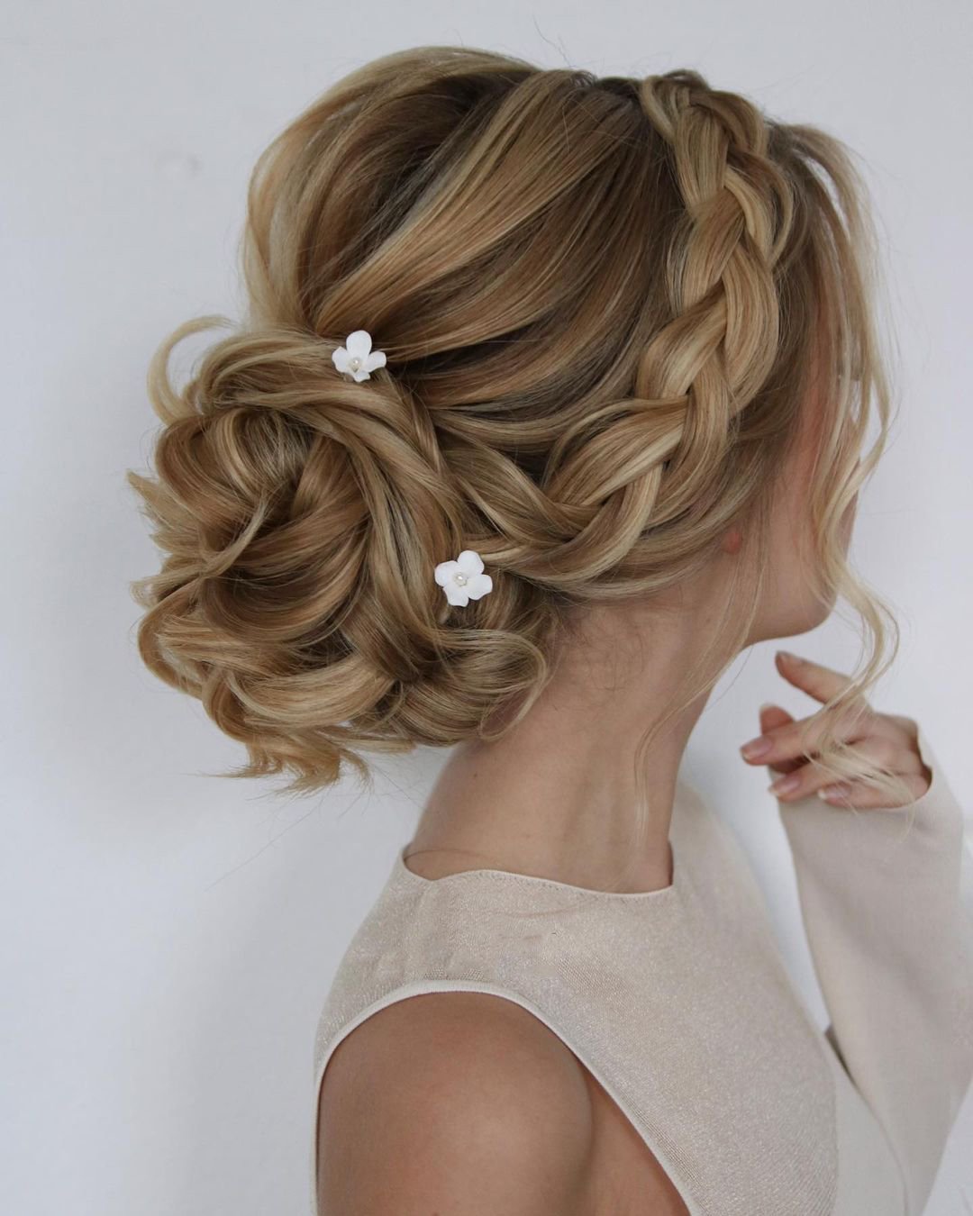 Wedding Bun Hairstyles With Braids