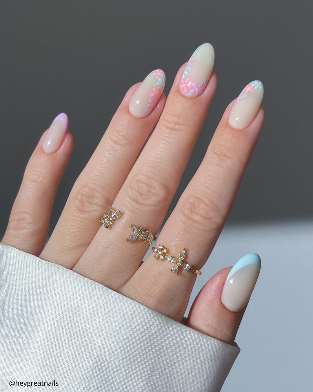 Playful and Colorful Toe Nail Ideas