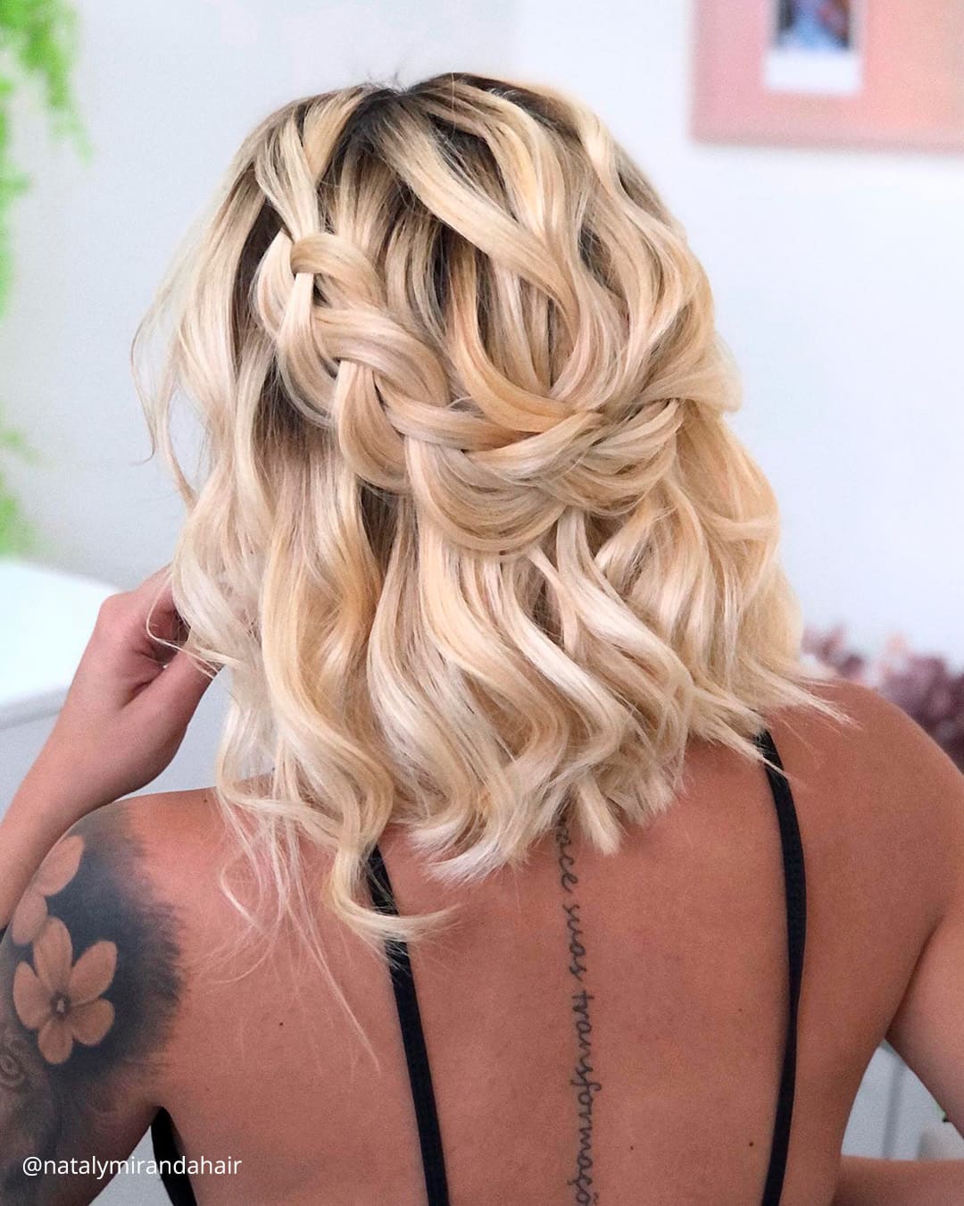 Bob Hairstyles With Flowers