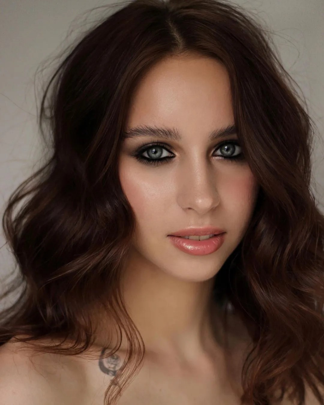 Eye Makeup for Fall Weddings