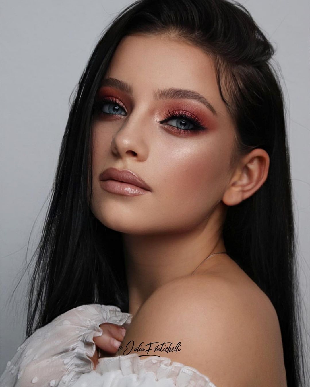 Romantic Autumn Makeup