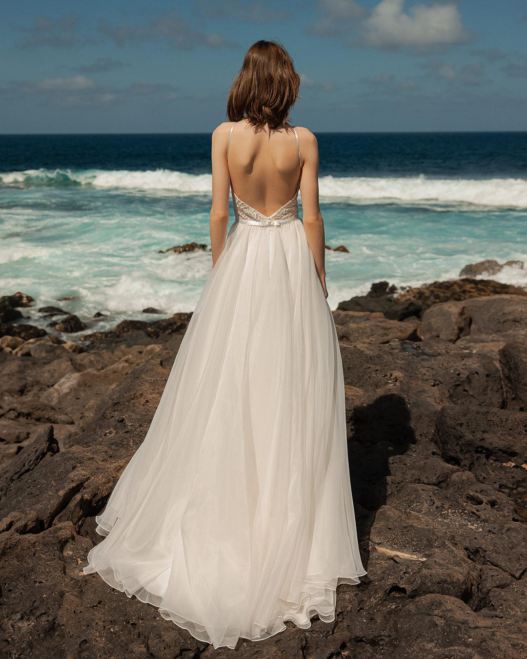 Beach Bridal Gowns With Spaghetti Straps