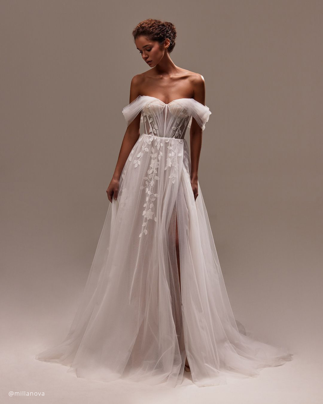 Casual Beach Wedding Dresses